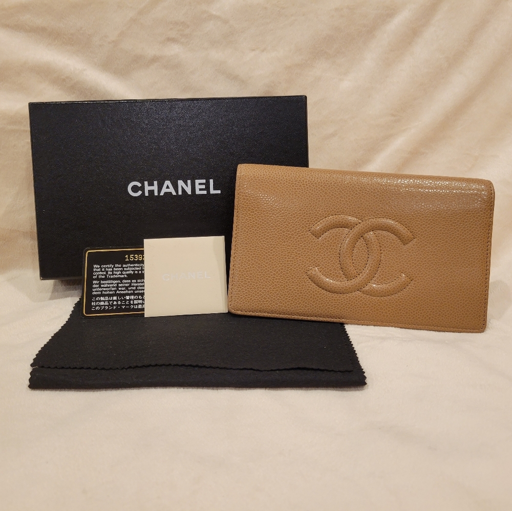 Authentic CHANEL Caviar Long Wallet Beige Clair